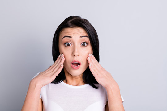 Close up photo beautiful amazing she her lady perfect appearance epic fail open mouth arms cheekbones staring stupor oh no expression loser wear casual white t-shirt isolated bright grey background