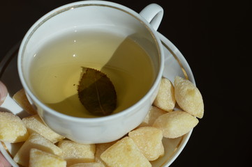 Green tea and amall sweets