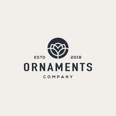 Obraz premium Nature flower logo design concept. Universal flower logo.