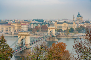 Fototapeta premium Afternoon aerial view of the famous Széchenyi Chain Bridge
