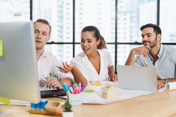 Obraz premium Group of business creative designer team meeting and discuss for planning project in office