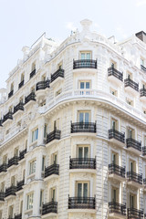 Fototapeta na wymiar facade of building in Spain