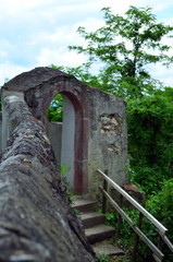 Fußweg zur Martinskapelle in Riegel