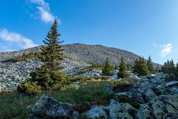 Obraz premium fantastic mountain landscape on a summer day