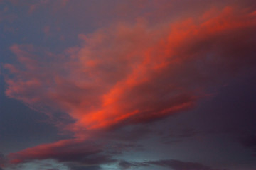 Fototapeta na wymiar Red and orange sunset sunrise sky