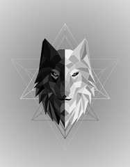 Abstract polygonal wolf head design © artnovielysa