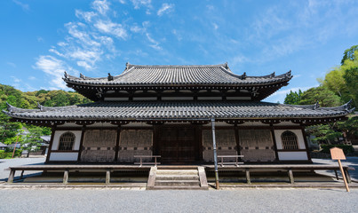 Naklejka premium 京都 泉涌寺の舎利殿