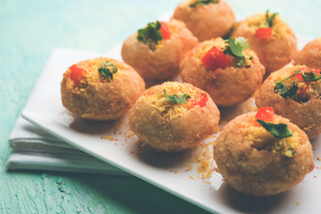 Sev puri - Indian snack and a type of chaat. Popular in Mumbai/pune from Maharashtra. it's a roadside food also served as a starter in restaurants