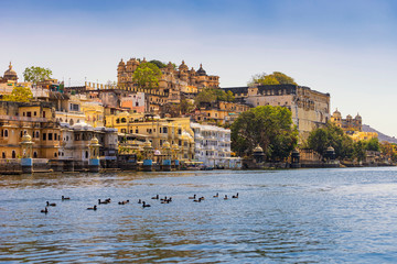 Fototapeta premium A view of Udaipur city palace from lake Pichola.