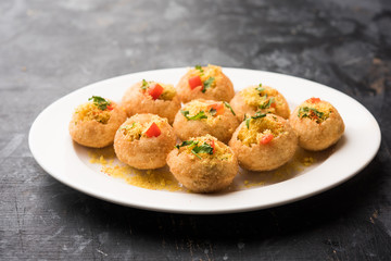 Sev puri - Indian snack and a type of chaat. Popular in Mumbai/pune from Maharashtra. it's a roadside food also served as a starter in restaurants