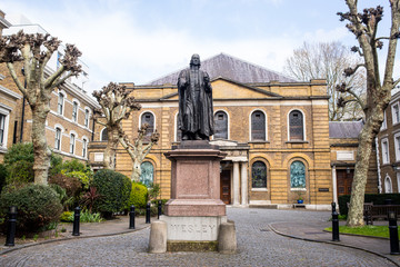 The Wesley's Chapel  is a Methodist church in St. Luke's, in the London Borough of Islington, built under the direction of John Wesley, the founder of the Methodist movement. - obrazy, fototapety, plakaty