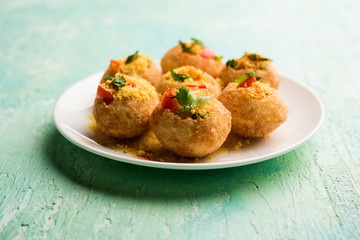 Sev puri - Indian snack and a type of chaat. Popular in Mumbai/pune from Maharashtra. it's a roadside food also served as a starter in restaurants