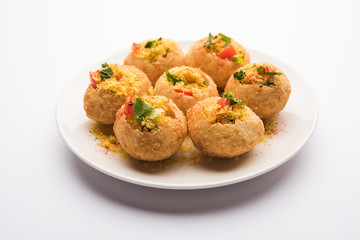 Sev puri - Indian snack and a type of chaat. Popular in Mumbai/pune from Maharashtra. it's a roadside food also served as a starter in restaurants