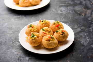 Sev puri - Indian snack and a type of chaat. Popular in Mumbai/pune from Maharashtra. it's a roadside food also served as a starter in restaurants