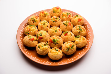 Sev puri - Indian snack and a type of chaat. Popular in Mumbai/pune from Maharashtra. it's a roadside food also served as a starter in restaurants