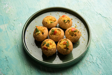 Sev puri - Indian snack and a type of chaat. Popular in Mumbai/pune from Maharashtra. it's a roadside food also served as a starter in restaurants