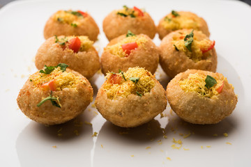 Sev puri - Indian snack and a type of chaat. Popular in Mumbai/pune from Maharashtra. it's a roadside food also served as a starter in restaurants