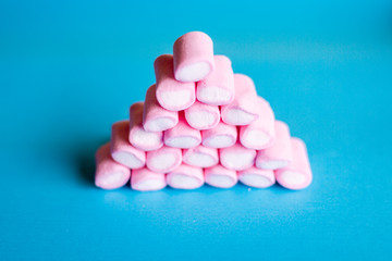 Obraz na płótnie Canvas pink marshmallow 5