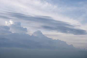 Obraz premium The white clouds in the sky background