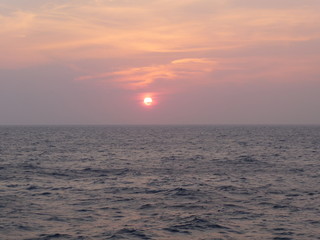 Afrika, Sonnenuntergang &uuml;ber dem Meer