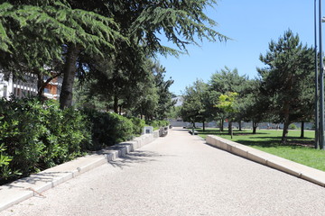 Obraz premium Place Hippolyte Peragut - Ville de Tassin-La-Demi-Lune - Département du Rhône - France