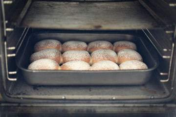 Panes en el horno convector