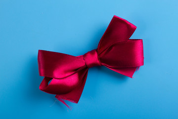 dark red ribbon