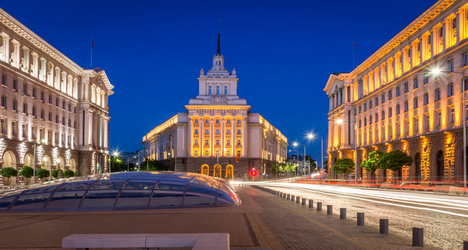Sofia car trails