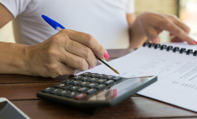 woman with calculator