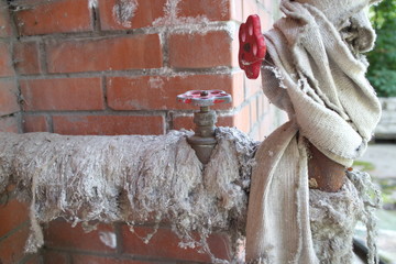 Two valves on the heating pipes