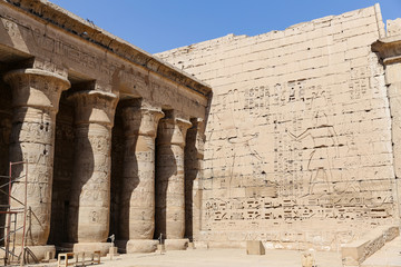 Obraz premium Medinet Habu Temple in Luxor, Egypt