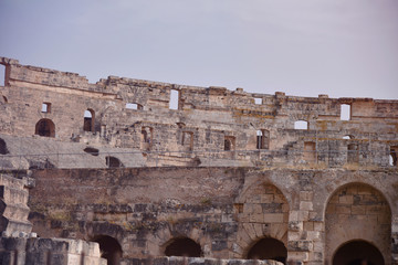 Obraz premium The ruins of ancient roman amphitheater in El-Jem. The largest colosseum in North Africa. Mahdia governorate, Tunisia.