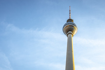 Berliner Fernsehturm in summer evening, Berlin