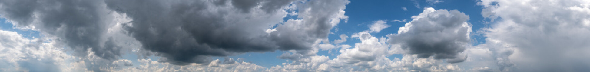 Stormy Clouds Gather to Start the Rain