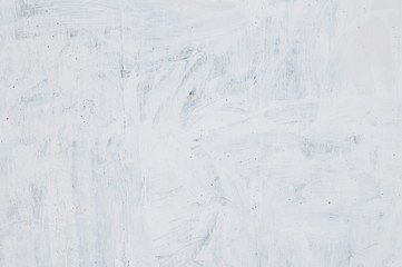 白い塗装の色むら