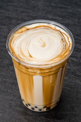 黒糖タピオカミルク　Tapioca drink in fashion in Asia