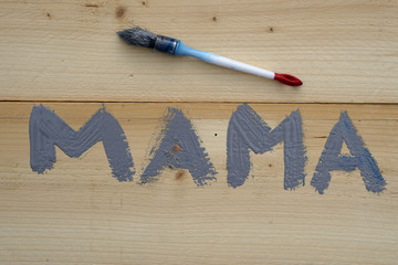 Mom ritten with paint in Dutch
