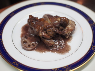 チキンの赤ワイン煮