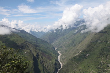 THESE IMAGES ARE BELONGS TO NATURE VIEW OF MOUNTAIN AT UTTARKHAND INDIA