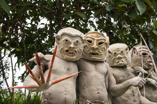 Asaro mud men, Goroka, Papua New Guinea