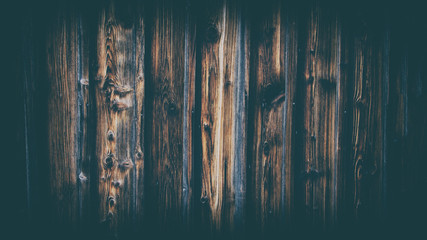 Holztextur Holzwand längs quer mit Bretter rustikal, verwittert, dunkel, shabby vintgage retro...