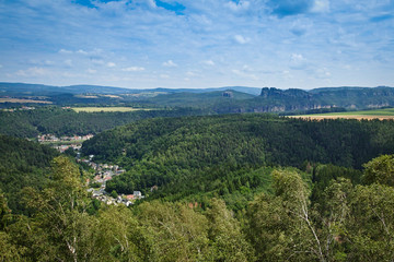 Kohlbornstein view over the fields and meadows to Krippen