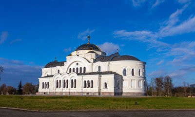 Fototapeta na wymiar St. Nicholas Garrison Cathedral in Brest Fortress, Belarus