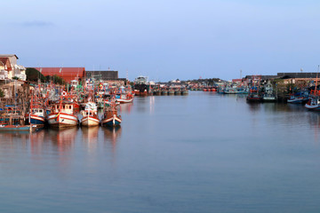 Obraz premium Fishing boat park