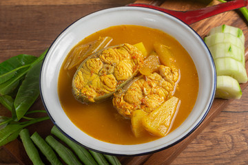  Sea bass in Tamarind Flavor Soup Southern Thai Recipe.