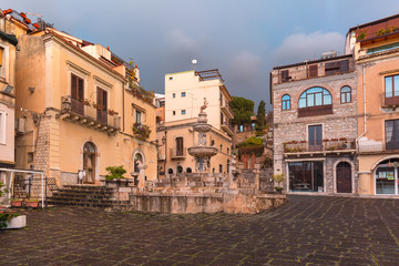 Fototapeta na wymiar Piazza Duomo in Taormina, Sicily, Italy