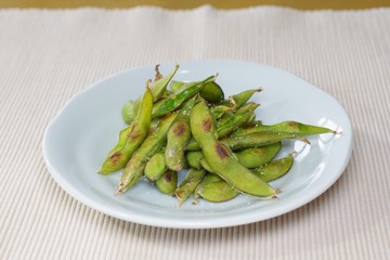 焼いた枝豆