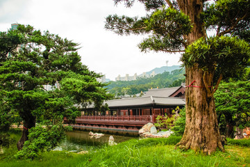Chi Lin Nunnery is located at the Diamond Hill in the north of Kowloon, Hong Kong