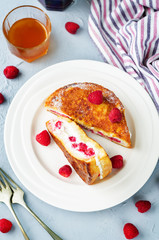 Ricotta raspberry stuffed French Toasts with fresh raspberries