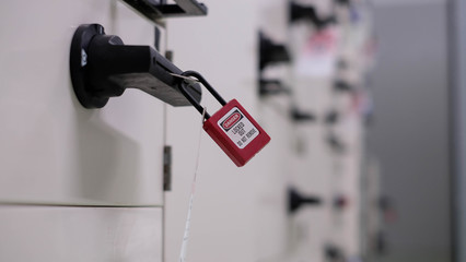 Lock out & Tag out, Lock out station, machine - specific Lock out devices , Lock out for electrical maintenance